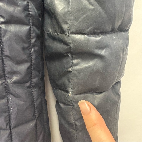 Lolë Older Style Duck Down Winter Parka Puffer Jacket Black Women’s XS Some Wear - Picture 5 of 16
